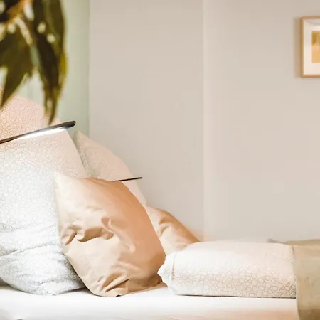 Frisch Saniertes Design-studio Mit Privatem Lichthof -barrierefrei ! - Waschmaschine Διαμέρισμα Bietigheim-Bissingen